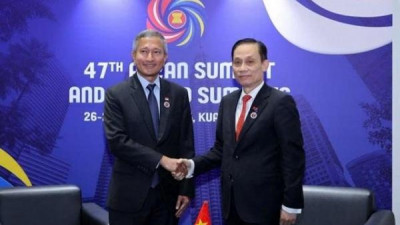 베트남과 싱가포르 외무장관, 그린-디지털 경제 파트너십 강화 합의