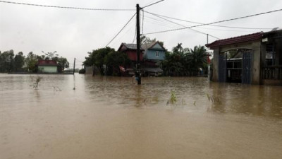 중부 후에에서 기록적인 폭우로 4명 사망 또는 실종