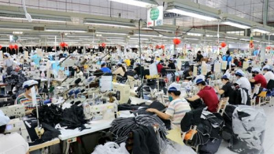 내무부, 전자 노동 계약 중앙 플랫폼 구축 제안