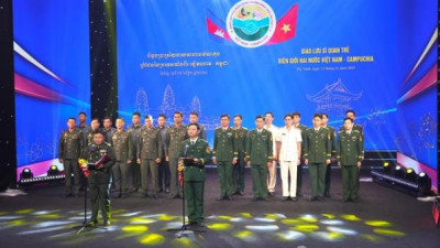 베트남과 캄보디아, 젊은 장교들 간의 우호 교류 진행