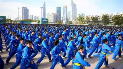 호찌민시 보비남 공연, 6만 명 참가로 세계 신기록 수립