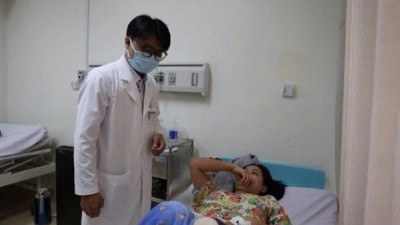 호찌민시 푸미 구민 수십 명, 반미 먹은 뒤 식중독 의심 입원