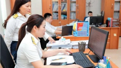 연간 세수, 사상 처음으로 820억 달러 돌파