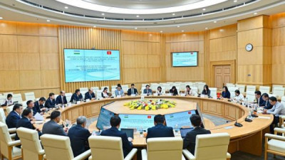 베트남과 우즈베키스탄, 무역, 자동차 산업, 물류 분야 협력 강화