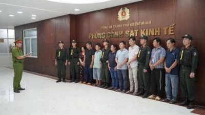 호찌민시, 위조 휘발유 조직 소탕…8명 기소